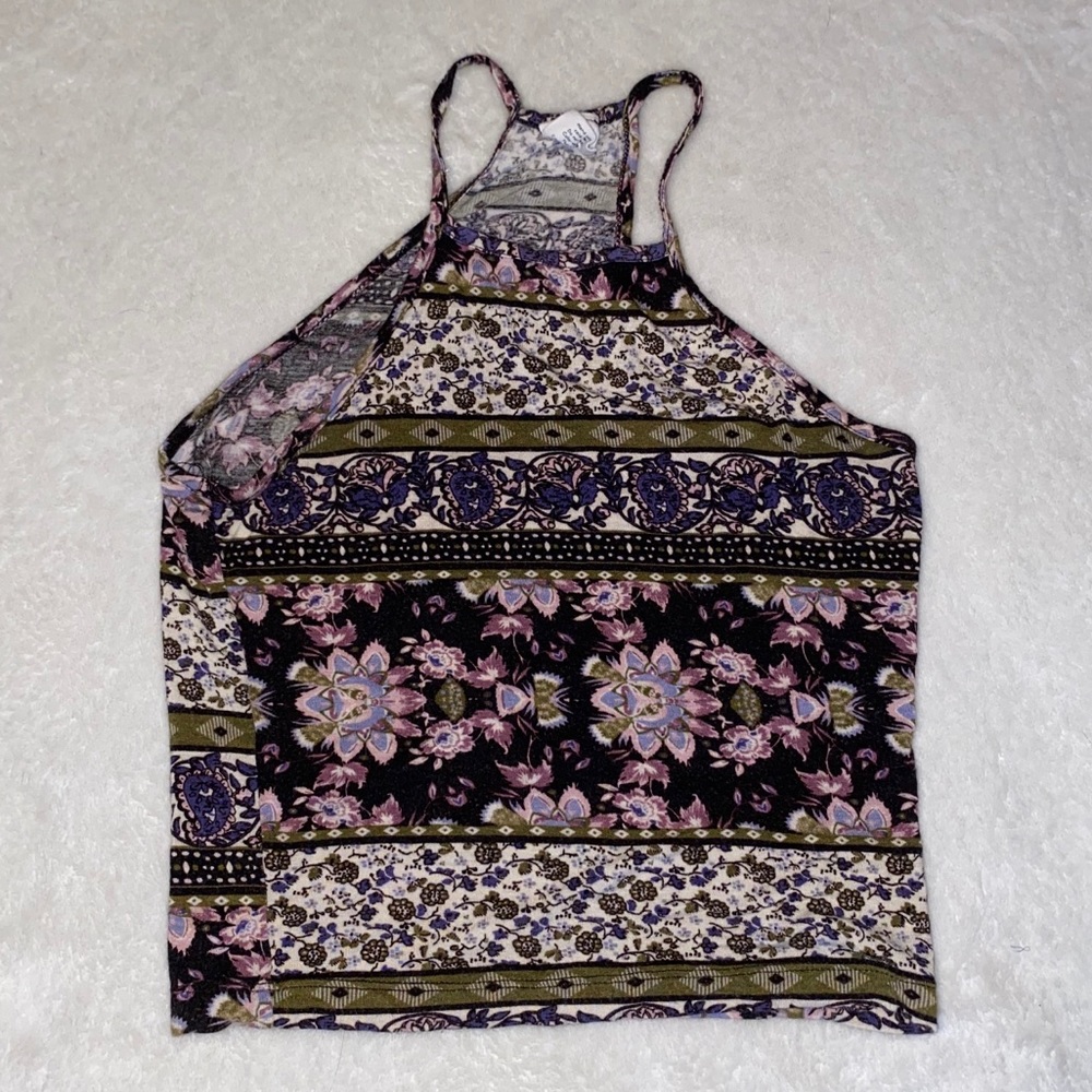 ESSENTIALS FLORAL HALTER TOP🌸